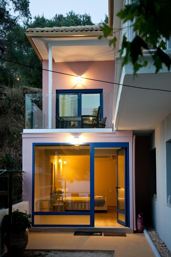 Villa Niki ปลาตาเรีย ภายนอก รูปภาพ