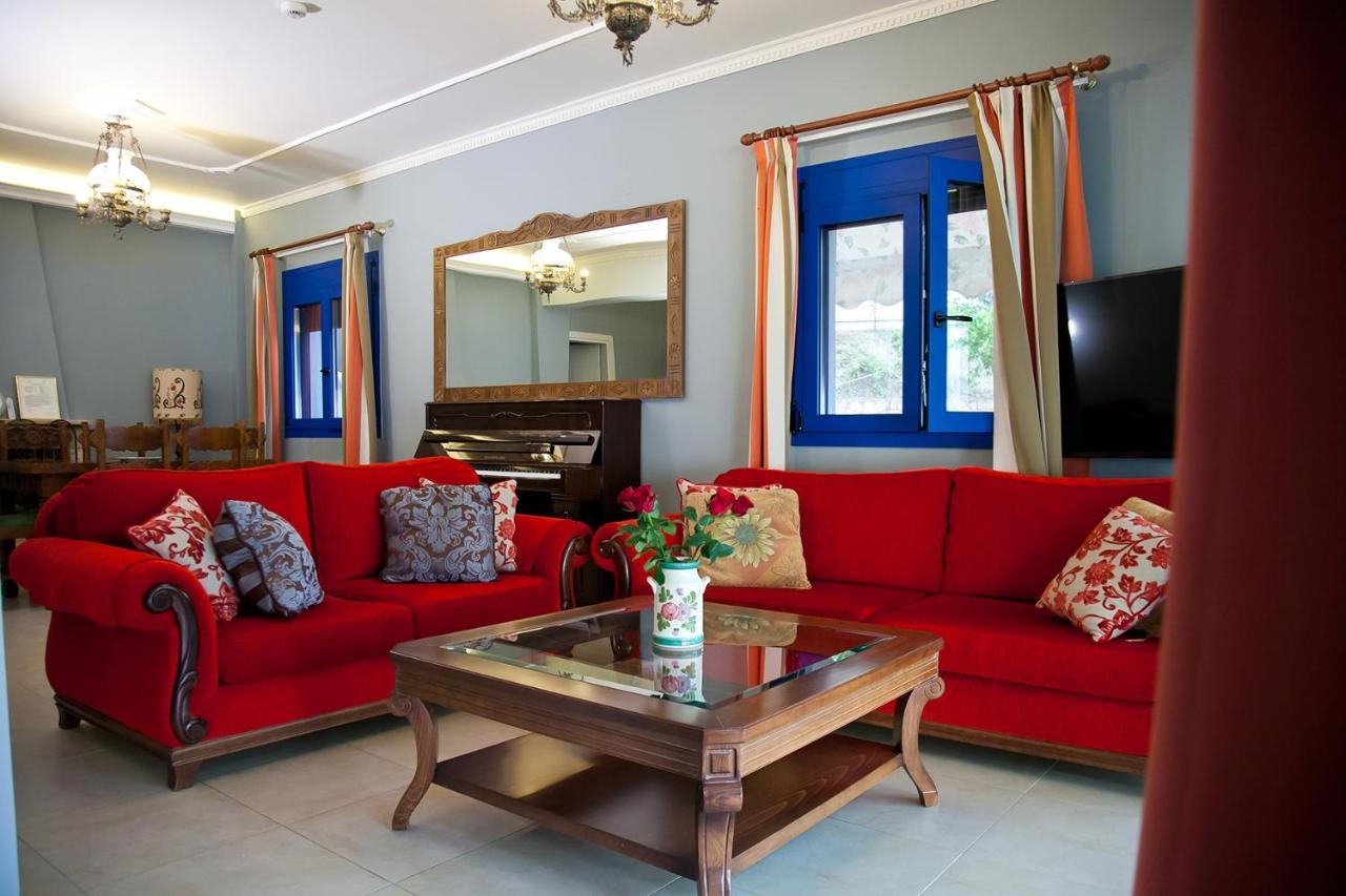 Villa Niki ปลาตาเรีย ภายนอก รูปภาพ